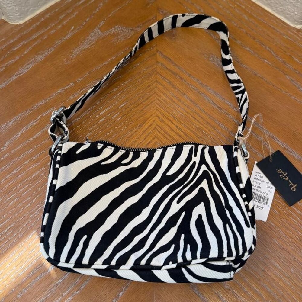 Brandy-melville Women's Black and White Bag